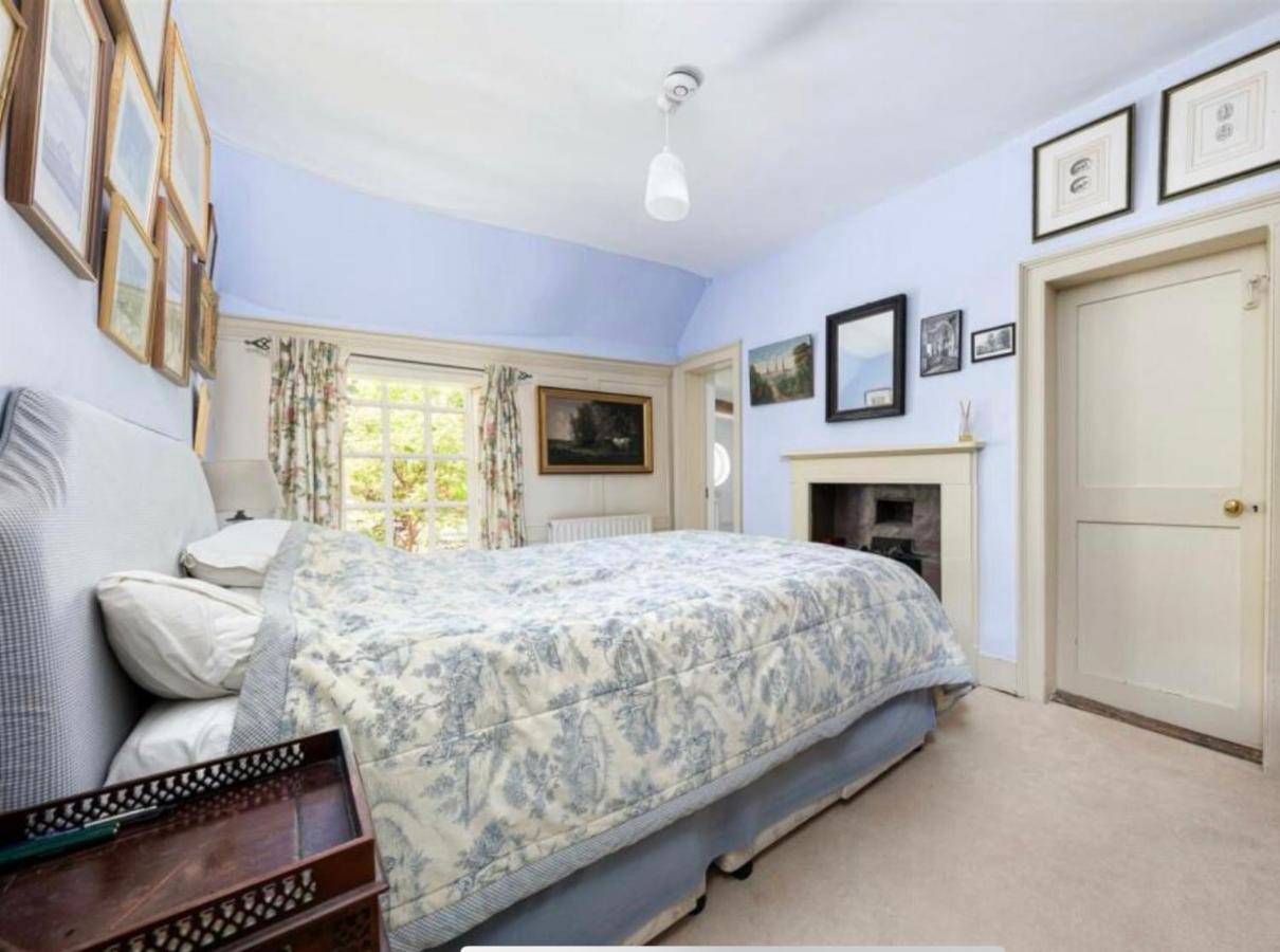 Clarendon Cottage Enfield Extérieur photo