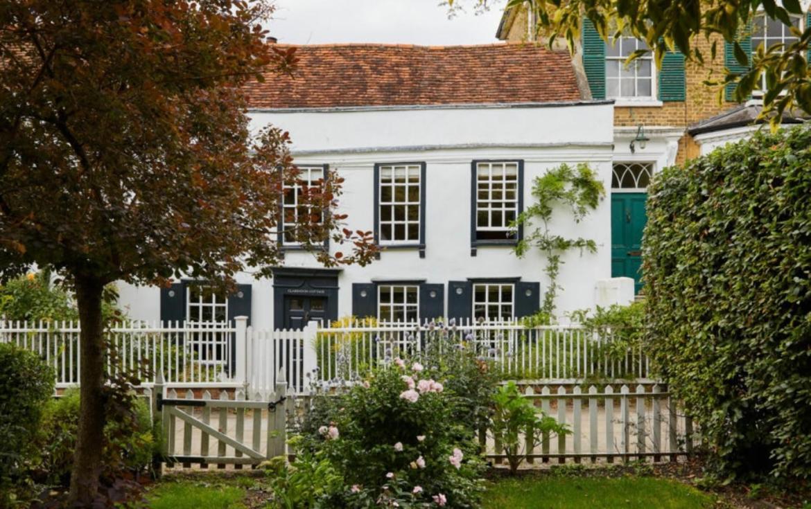Clarendon Cottage Enfield Extérieur photo